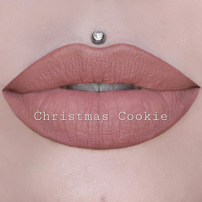 Velvet Liquid Lipstick – Long-Lasting Matte Finish