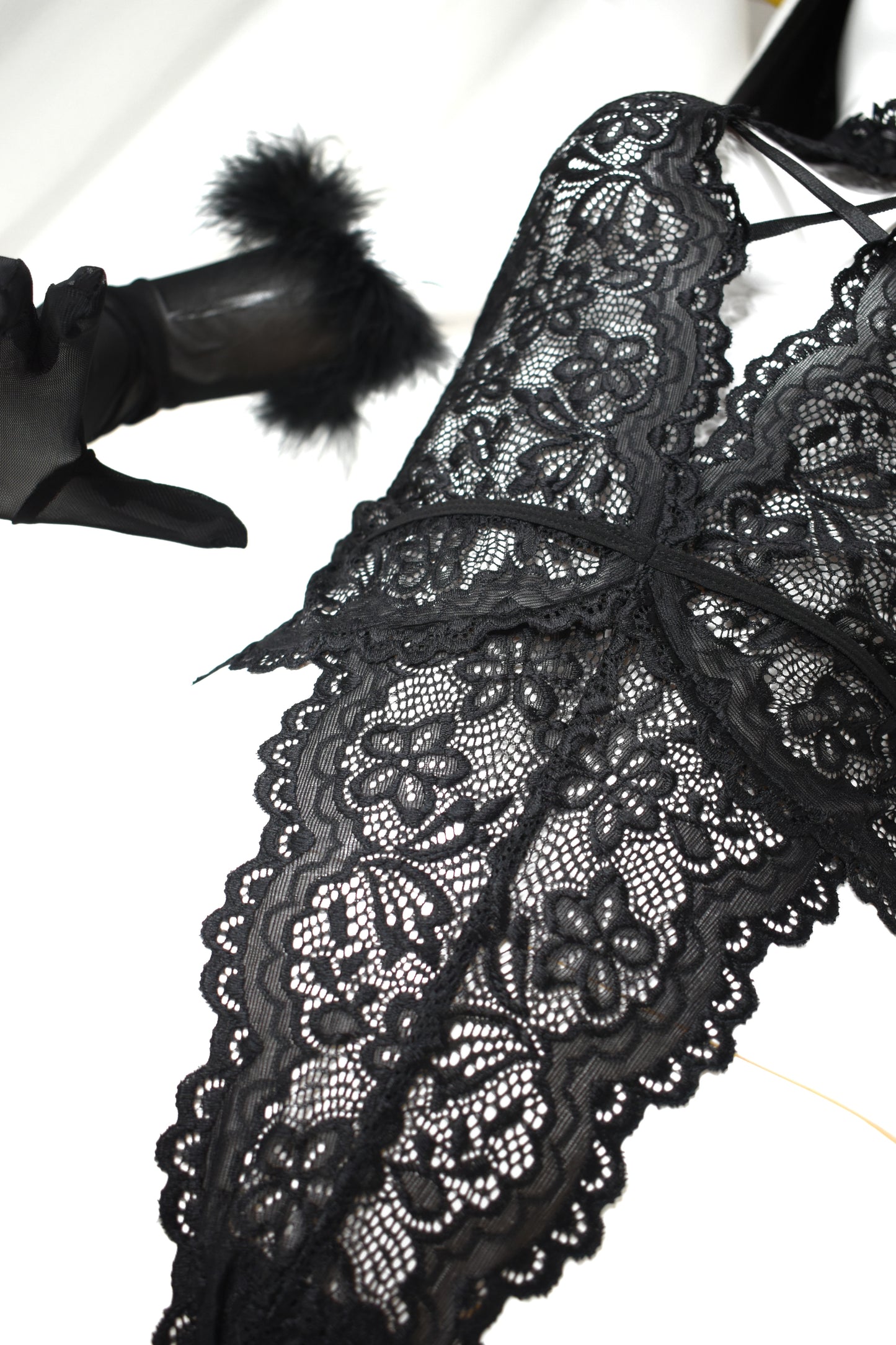 Aphrodite Body Halter with Black Lace