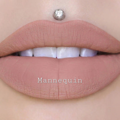 Velvet Liquid Lipstick – Long-Lasting Matte Finish