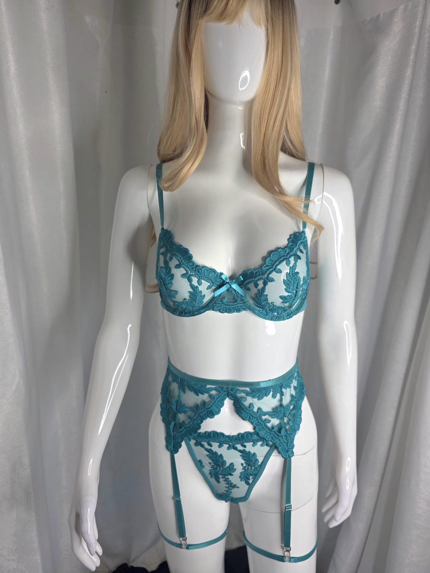 Blue Muse Luxury Garter Lingerie Set