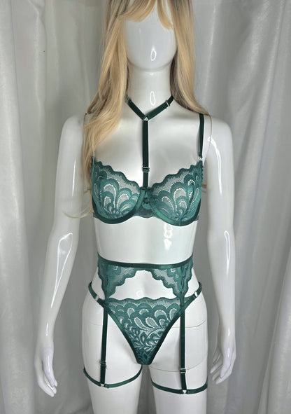 Mistery Forest Three-Piece Lingerie Set