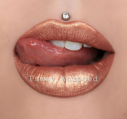 Velvet Liquid Lipstick – Long-Lasting Matte Finish