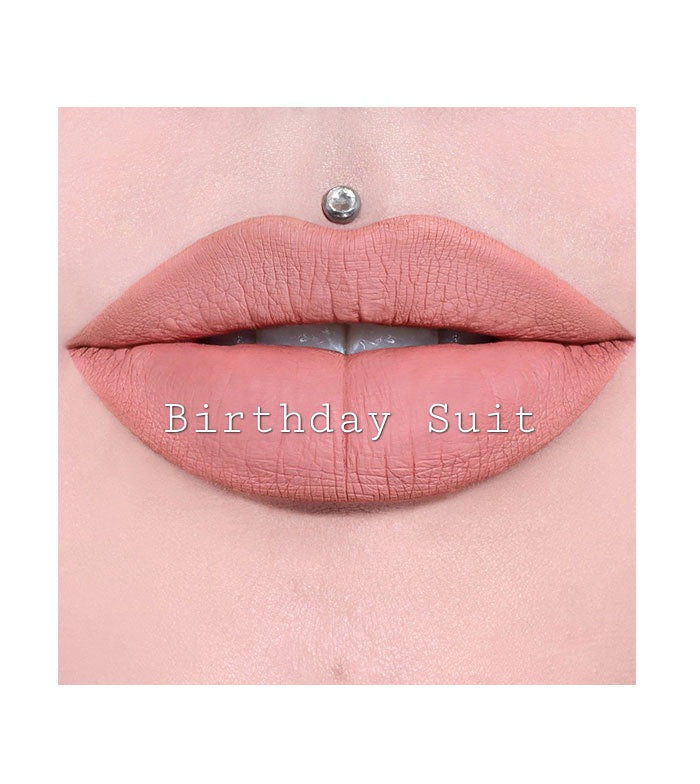 Velvet Liquid Lipstick – Long-Lasting Matte Finish
