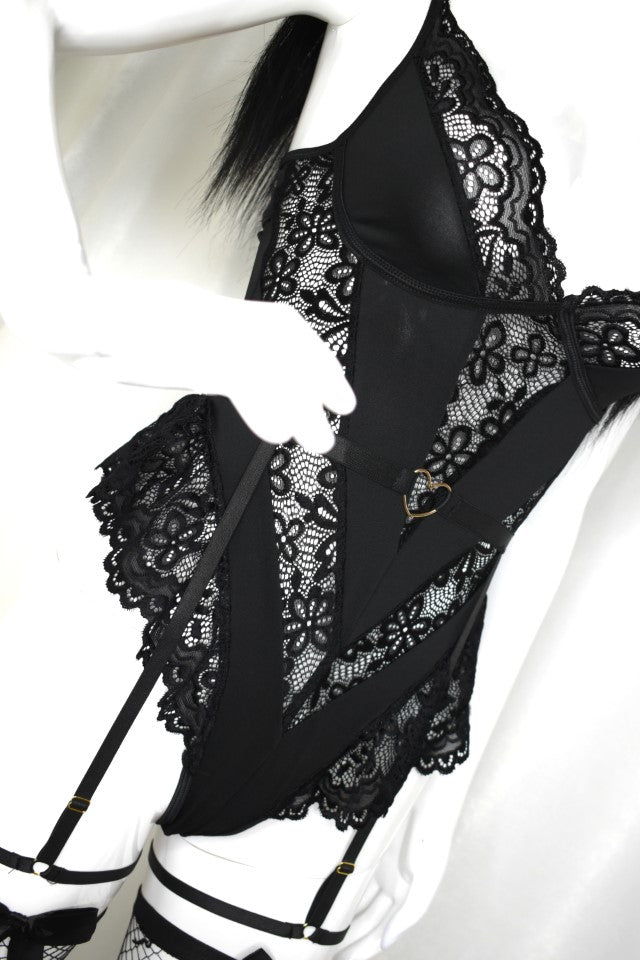 Nyx Body with Black Lace