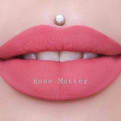 Velvet Liquid Lipstick – Long-Lasting Matte Finish